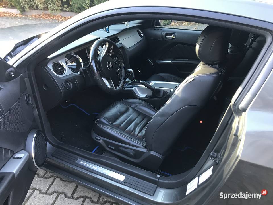 Ford Mustang 2013 37 V6 Premium z LPG Częstochowa