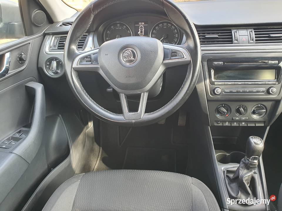 SKODĘ RAPID 12 TSI 2015 147 Krajowy Oryginał Katowice