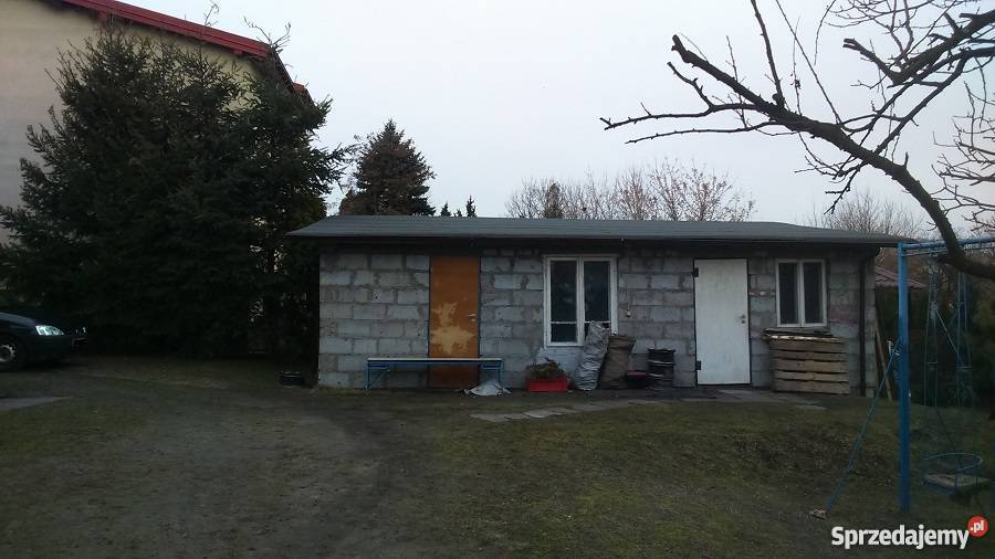 Dom drewniany do remontu Paprotnia sprzedam