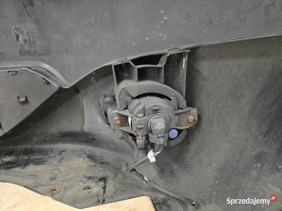 QASHQAI I J10 LIFT 10r zderzak przód osobowe Kielce