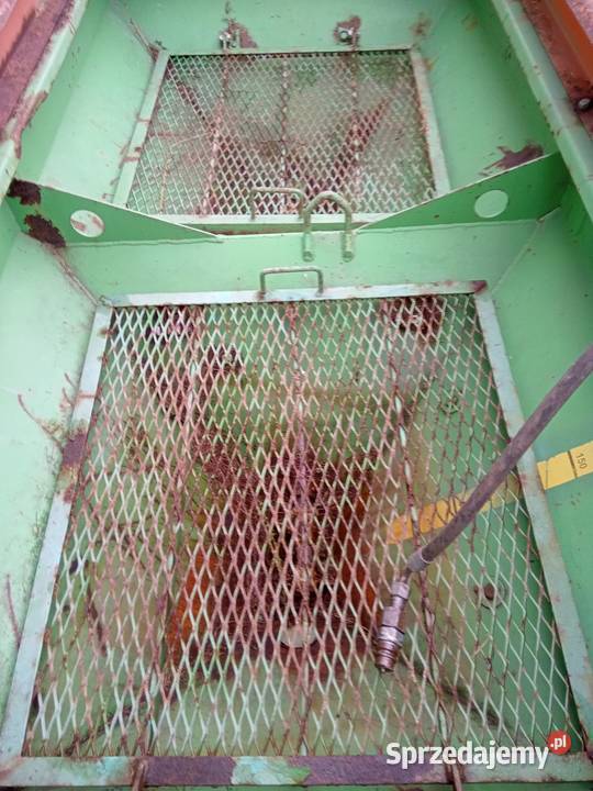 Rozsiewacz nawozów Brzeg 700l nieuszkodzony małopolskie Słomniki sprzedam