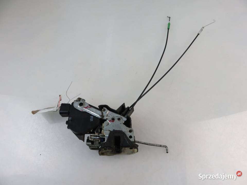 ZAMEK PRAWY PRZEDNI TOYOTA PREVIA II Karoseria sprzedam