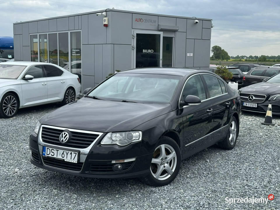 Volkswagen Passat 14 TSI 122 2010r Salon