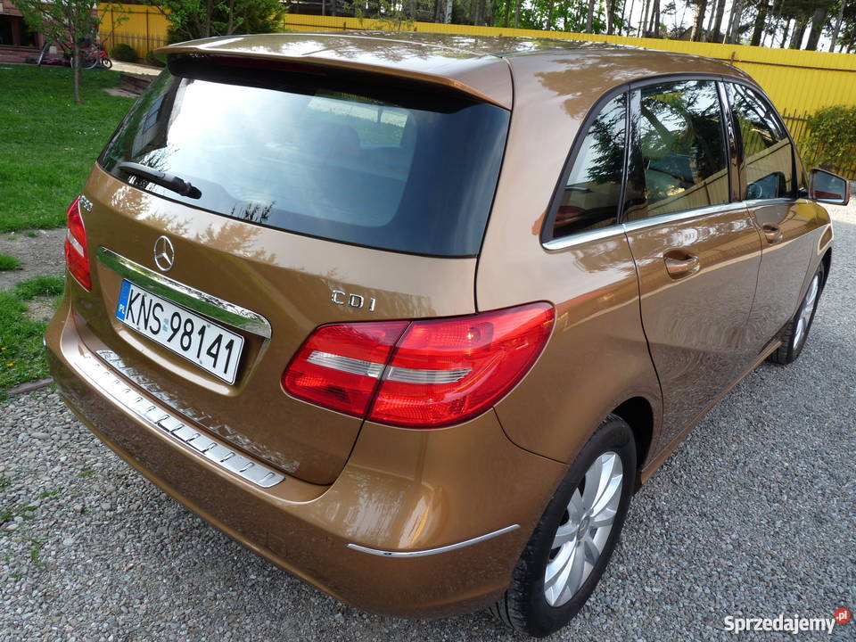 MercedesBenz B 180 CDI 24 000 Nowy 2013r złoty B-klasa