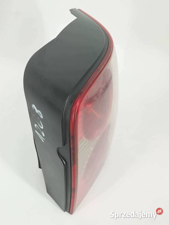 LAMPA TYŁ PRAWA KOMBI LIFT FL 3B9945096AA