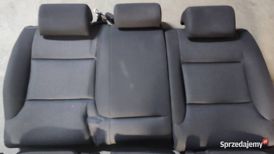 KOMPLET FOTELI TYŁ AUDI A 3 8 P Wrocław