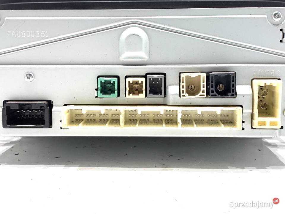 RADIO TOYOTA COROLLA E21 8614002C40 ODTWARZACZ