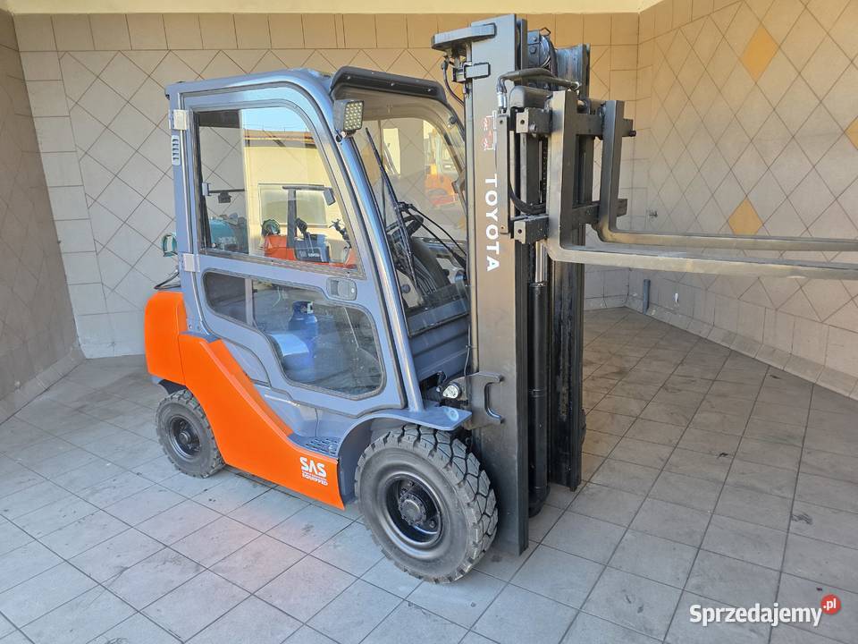 Wózek Widłowy TOYOTA 8FGF25 przesuw wolny skok Lędziny