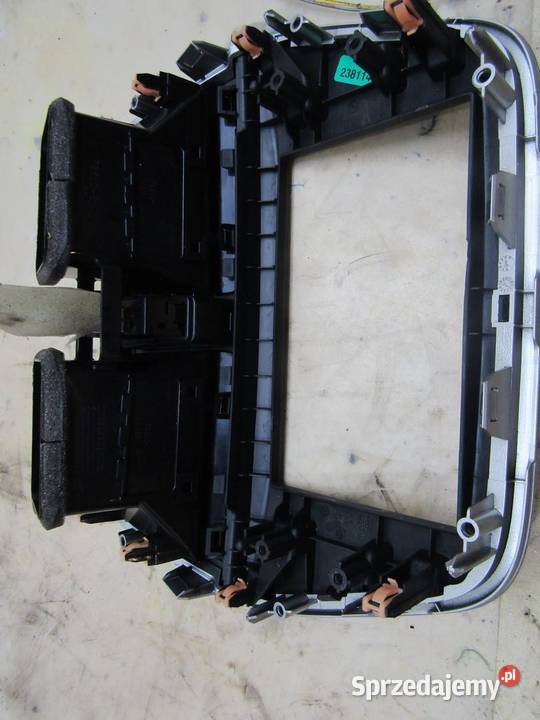 RAMKA RADIA NAWIGACJI PANEL NAWIEWU SUZUKI SX4 Panele sterowania, przełączniki