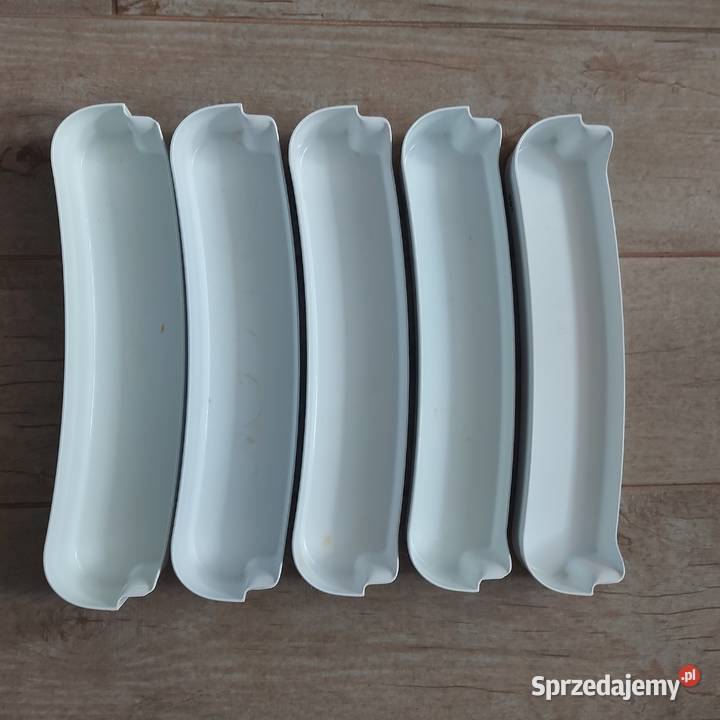 Lodówka AMICA freshline balkoniki na drzwi kolor