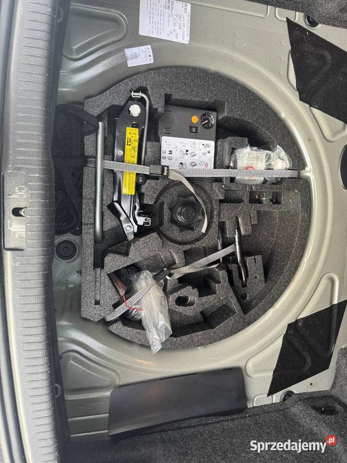 Sprzedam zamienie na skuter wodny Vw Golf VI manualna Szczecinek
