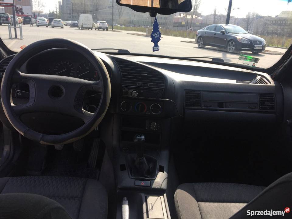 BMW E36 18i LPG szyberdach mazowieckie Warszawa