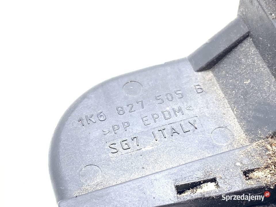 ZAMEK KLAPY TYŁ VW GOLF V Hatchback 1K6827505B podkarpackie