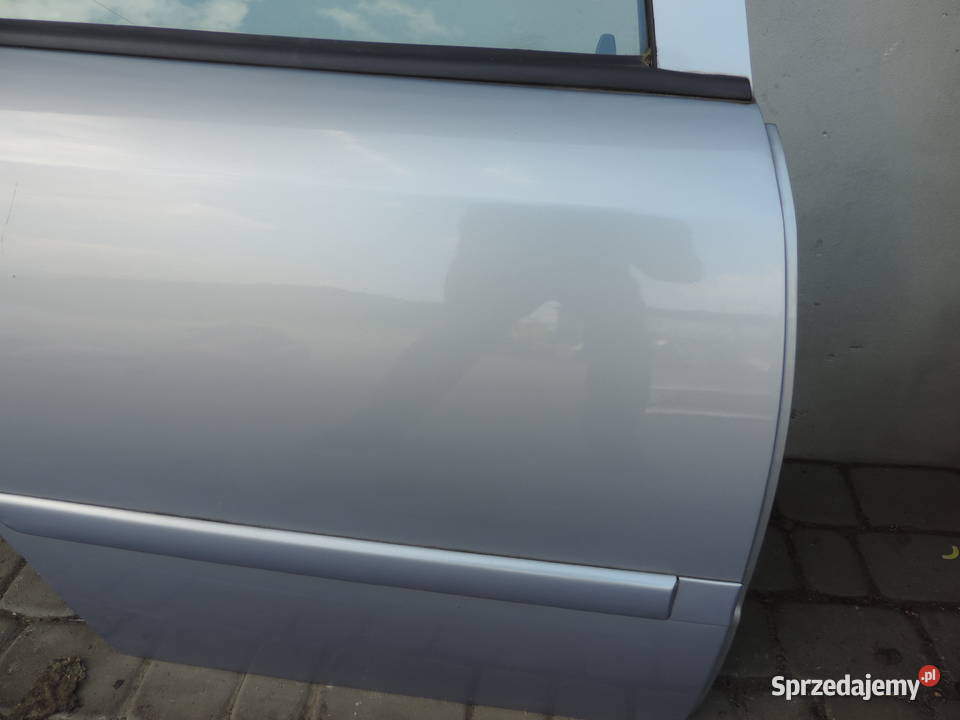 DRZWI PRAWE TYLNE OPEL ASTRA 2 G HB Z151