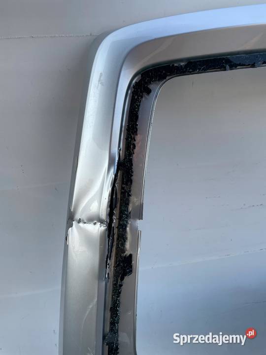VW Multivan T6 1521 klapa bagażnika 7E0827105C