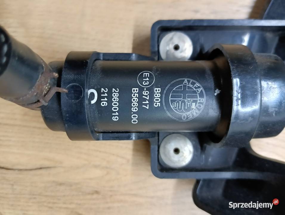 ALFA ROMEO GIULIA SPRYSKIWACZ LAMPY LEWY Wschowa