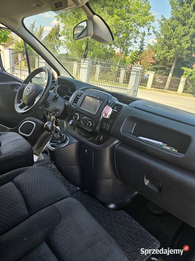 Vivaro brygadówka niski przebieg jeden Radom