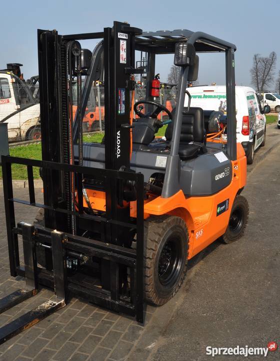 TOYOTA 027FG25używany wózek widłowy z gwarancją Zator