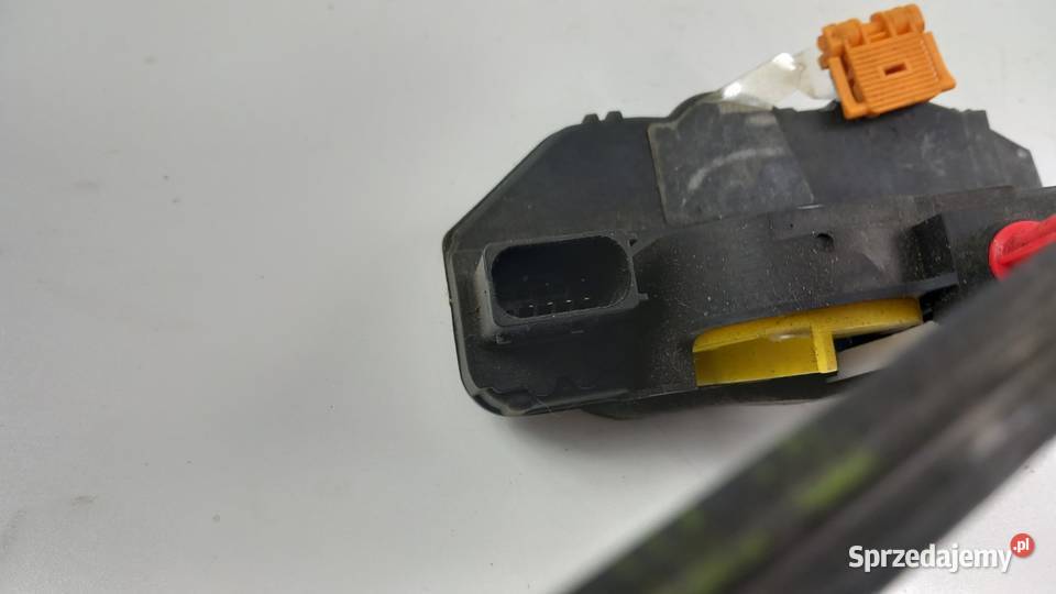 OPEL ZAFIRA C ZAMEK DRZWI PRZÓD LEWY 6PIN osobowe Zbierkowo