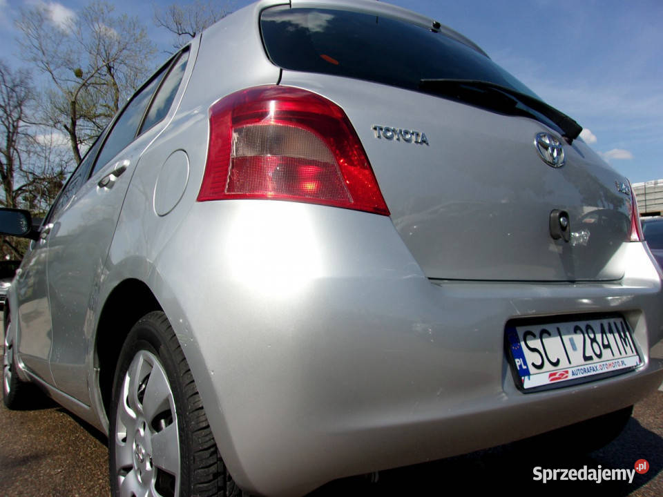 Toyota Yaris Automat 13 VVTi Klimatyzacja centralny zamek Cieszyn
