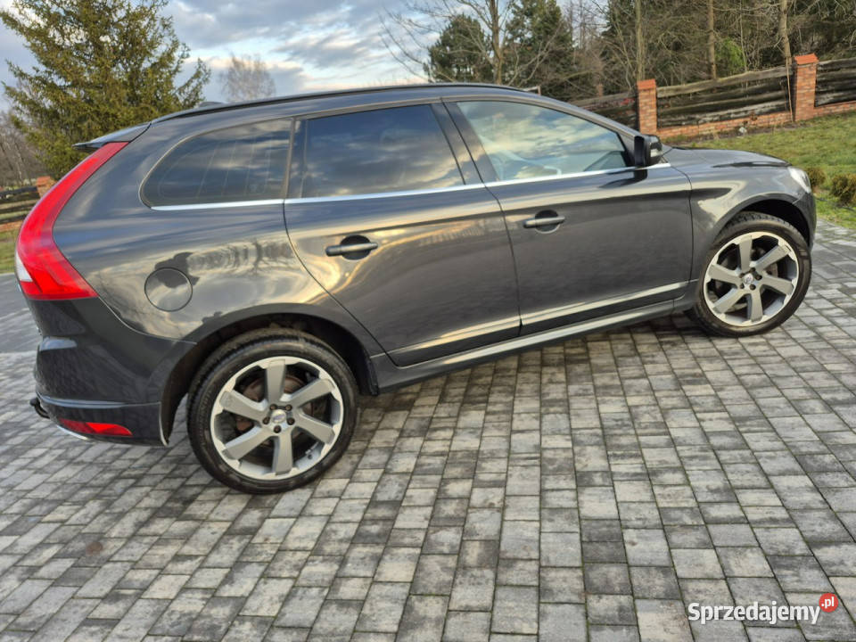 Volvo XC 60 lift skóra grzane fotele nawigacja Drelów