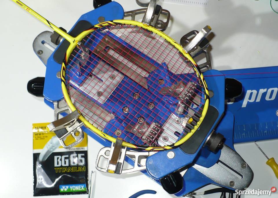 Wymiana naciągu naciąganie rakiet badminton Radom