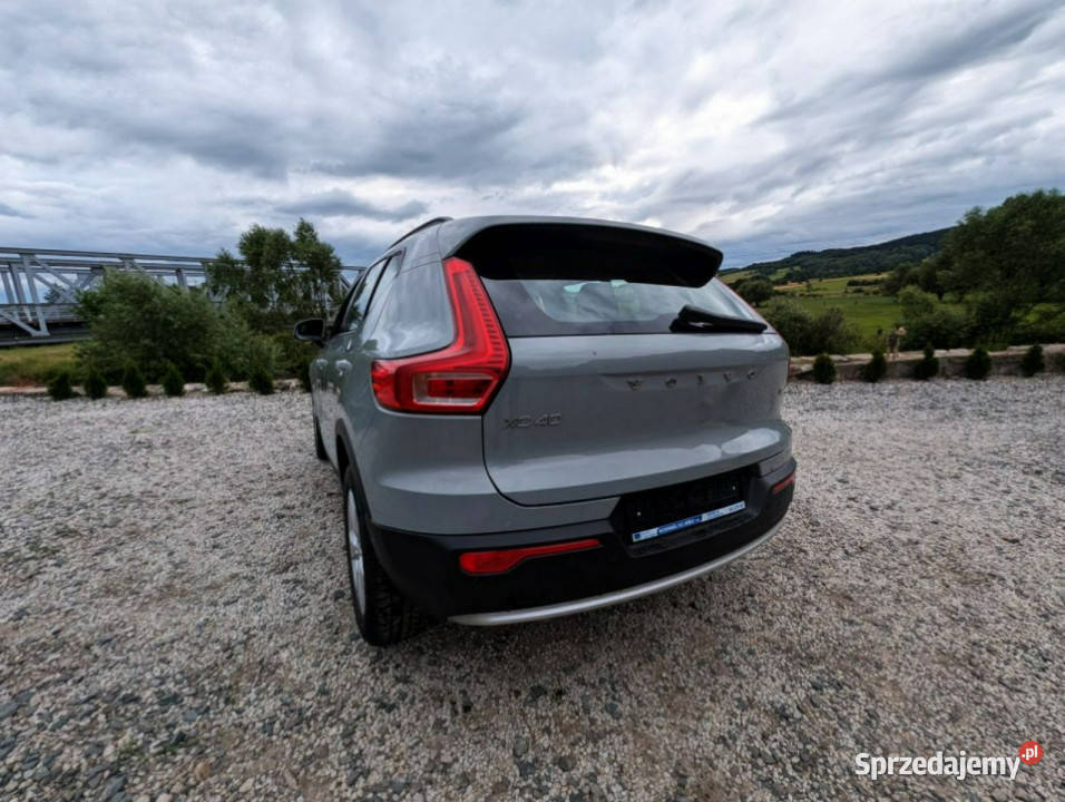 Volvo XC 40 xc40 T2 piekny szary kolor benzyna Kamienna Góra
