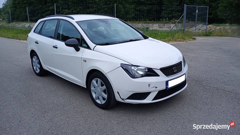 Seat Ibiza ST Kombi liftingu 2012 12Benzyna klimatyzacja