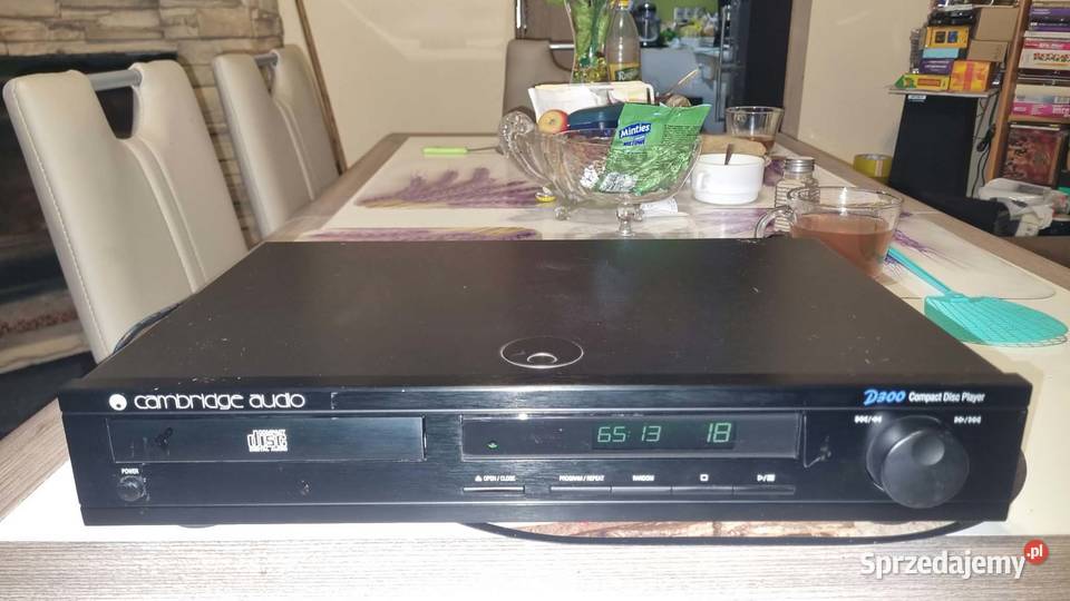 Odtwarzacz CD Cambridge Audio D 300 Digital