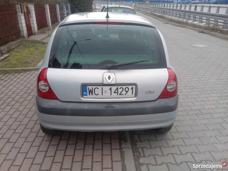 Renault Clio 2 fl 12 75 16v zadbany poduszka powietrzna