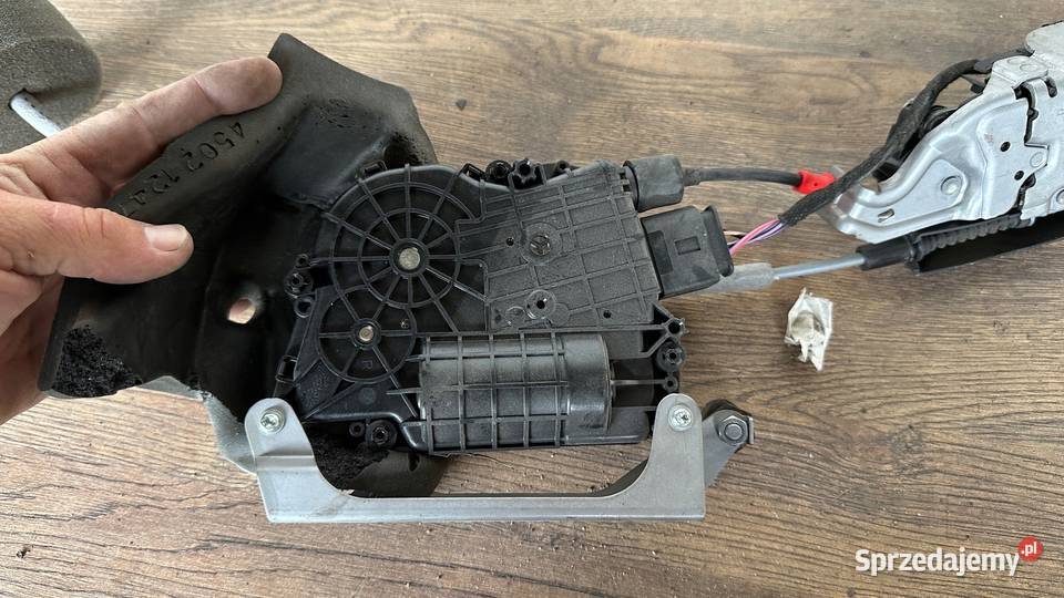 VITO 447 ZAMEK DRZWI PRZESUWNYCH MECHANZM Części samochodowe