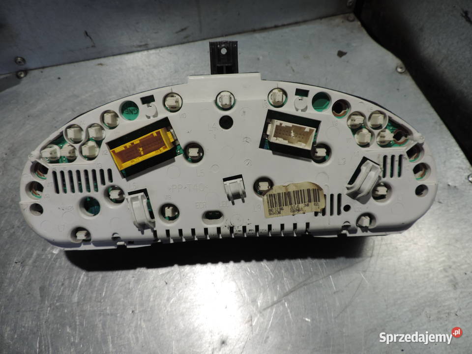 LICZNIK PEUGEOT 206 11 2WTYCZKI 9643401380 Nowy Sącz