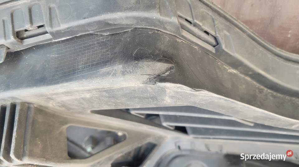 RENAULT CAPTUR I ATRAPA GRILL STELAZ WZMOCNIENIE śląskie Ruda Śląska