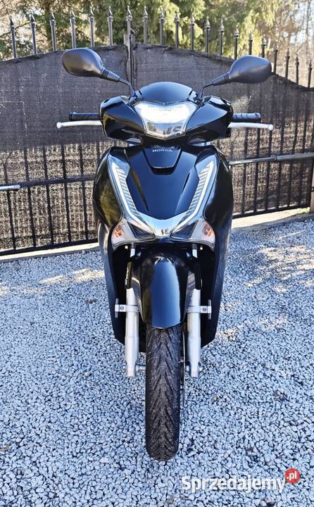 Skuter Honda SH 125cc 2018r FULL LED Keyless ABS Łask sprzedam