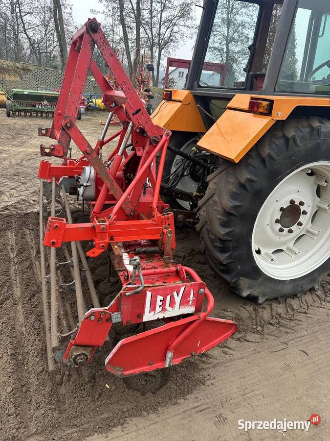 Brona wirowa aktywna Lely z wałem rurowym podlaskie Kuzie