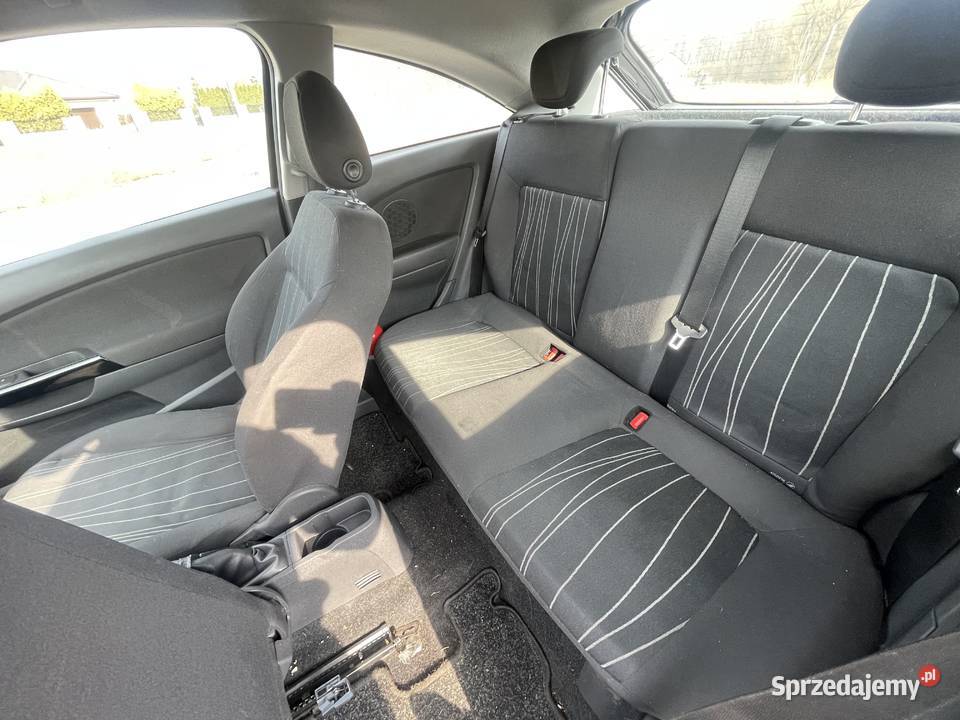 Opel Corsa 12 stan długie opłaty mały przebieg Dąbrowa Górnicza