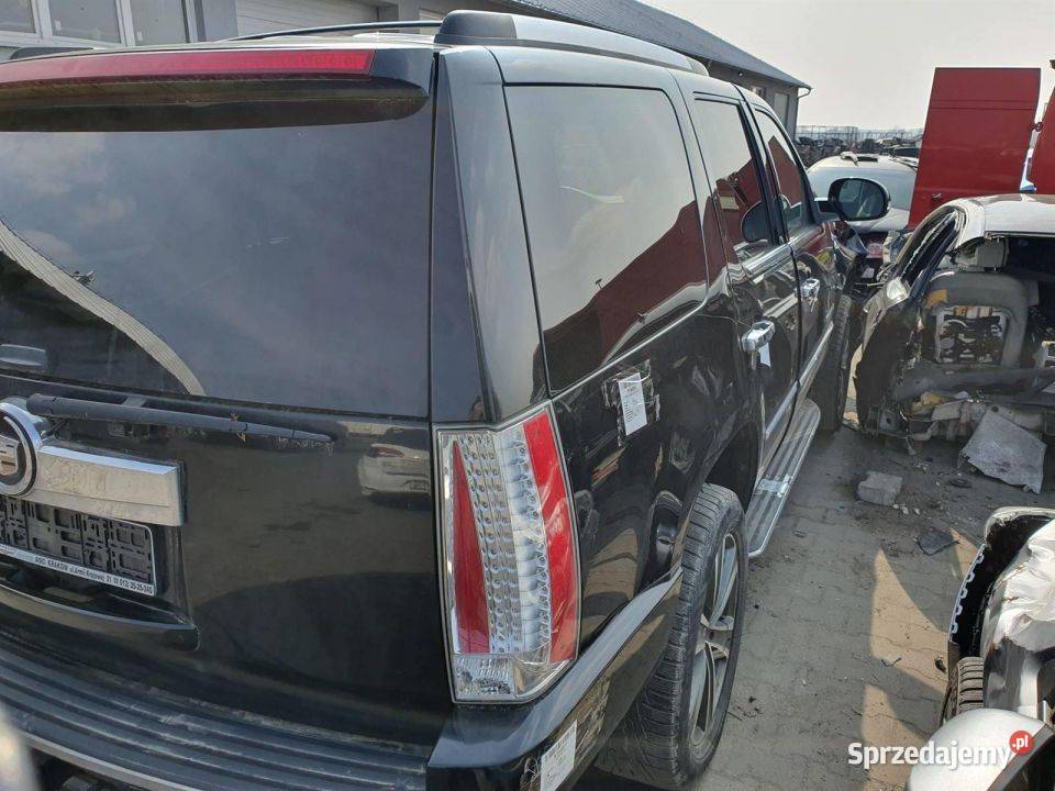 ĆWIARTKA BŁOTNIK PRAWY TYŁ CADILLAC ESCALADE Lipno