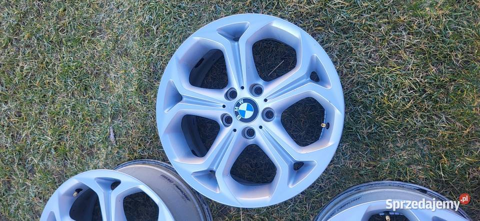 Sprzedam felgi bmw x3 r18 Samochodowe Narol