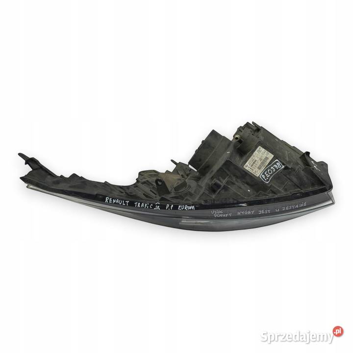 LAMPA PRAWA Renault Trafic III Vivaro B osobowe Chełm