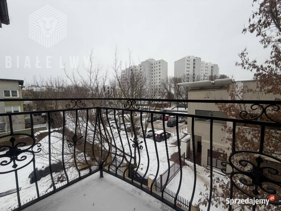 Mieszkanie 343m Warszawa Hodowlana 34.3m2