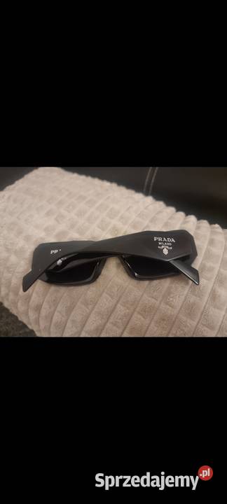 Okulary Prada