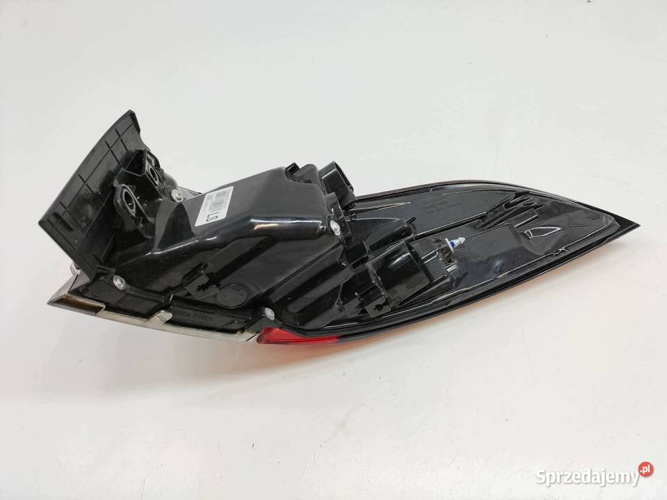 LAMPA TYŁ LEWA SEDAN E21 LIFT 247033809 Toyota