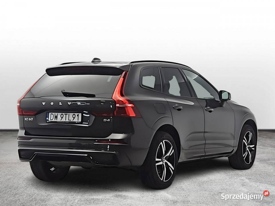 Volvo XC 60 B4 B Plus Dark Z Polskiego Salonu Warszawa