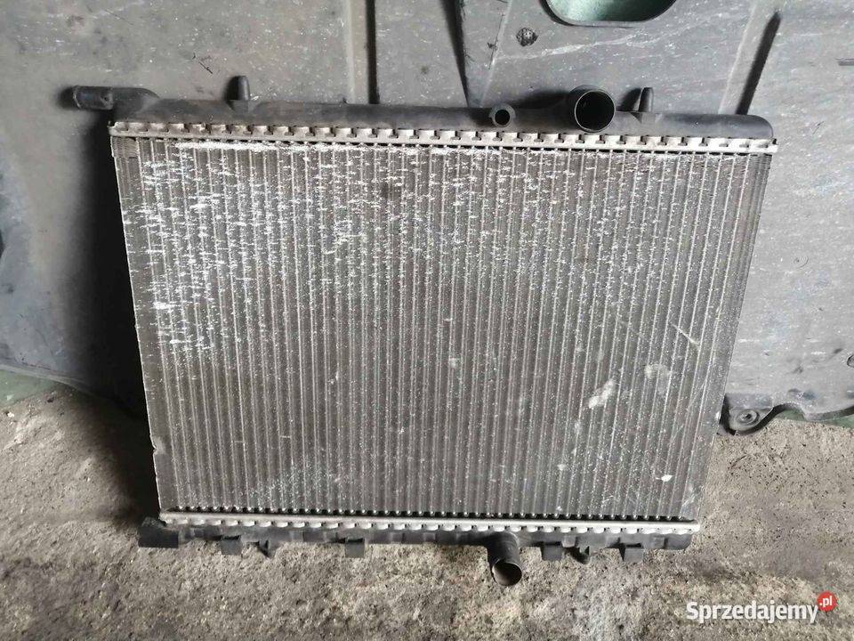 Szczelna chłodnica wody 16HDi Peugeot 308407307 chłodnice