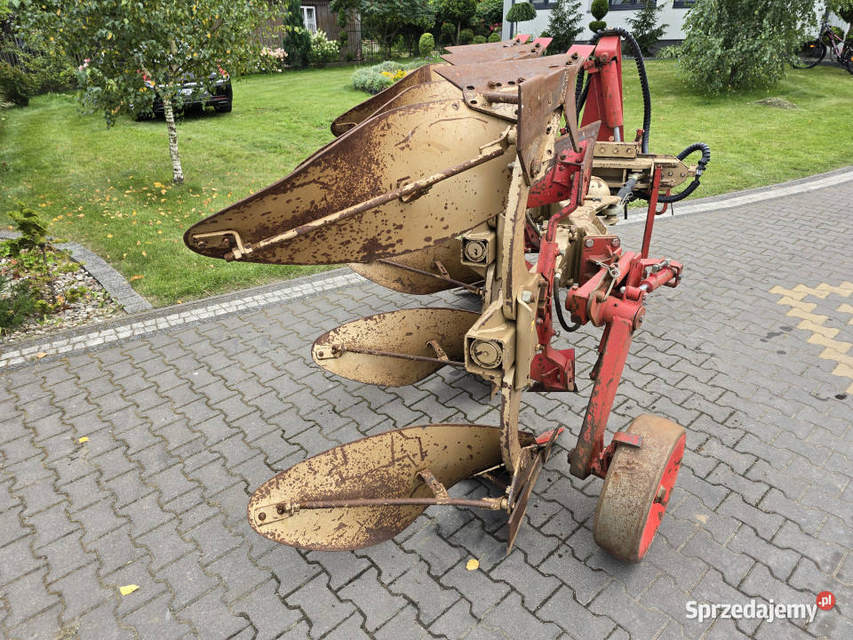 Pług 3 skibowy obrotowy GOIZIN 704 7090 zab Maszyny uprawowe