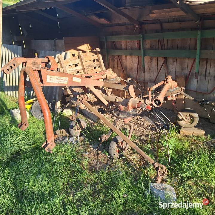 Przetrząsarka pająk do siana Zgrabiarki i przetrząsacze podkarpackie Dębica