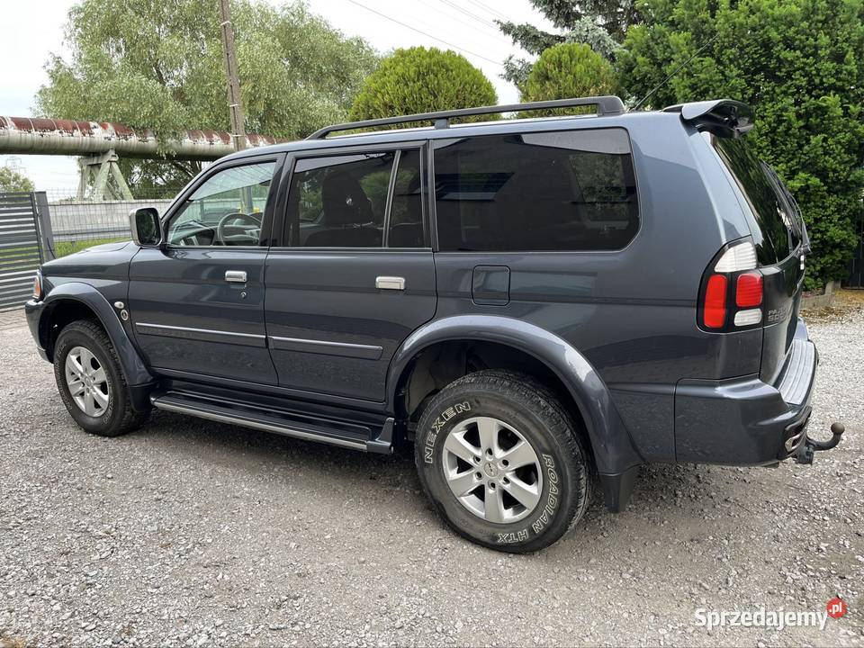 Pajero sport 30 V6 benzyna skórzana tapicerka Siechnice