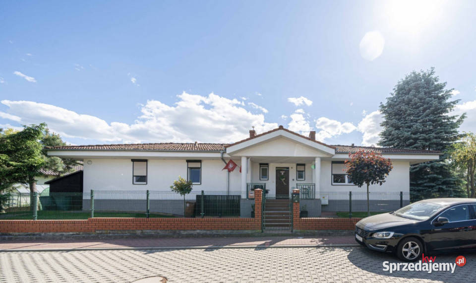 Dom wolnostojący Walerianowo 200m2