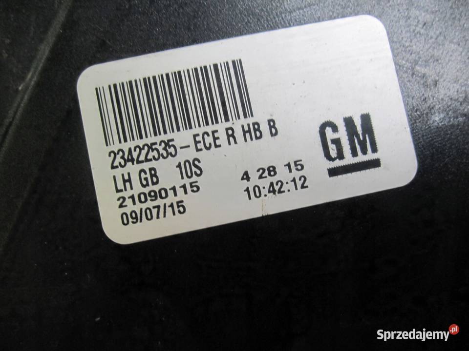 INSIGNIA A I LIFT 10r lampa lewy tył 23422535 osobowe sprzedam