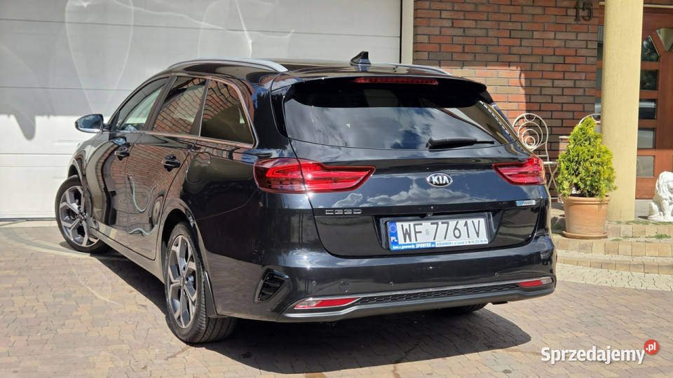 Kia Ceed 16 CRDI MHEV L BUSINESS LINE DCT ABS